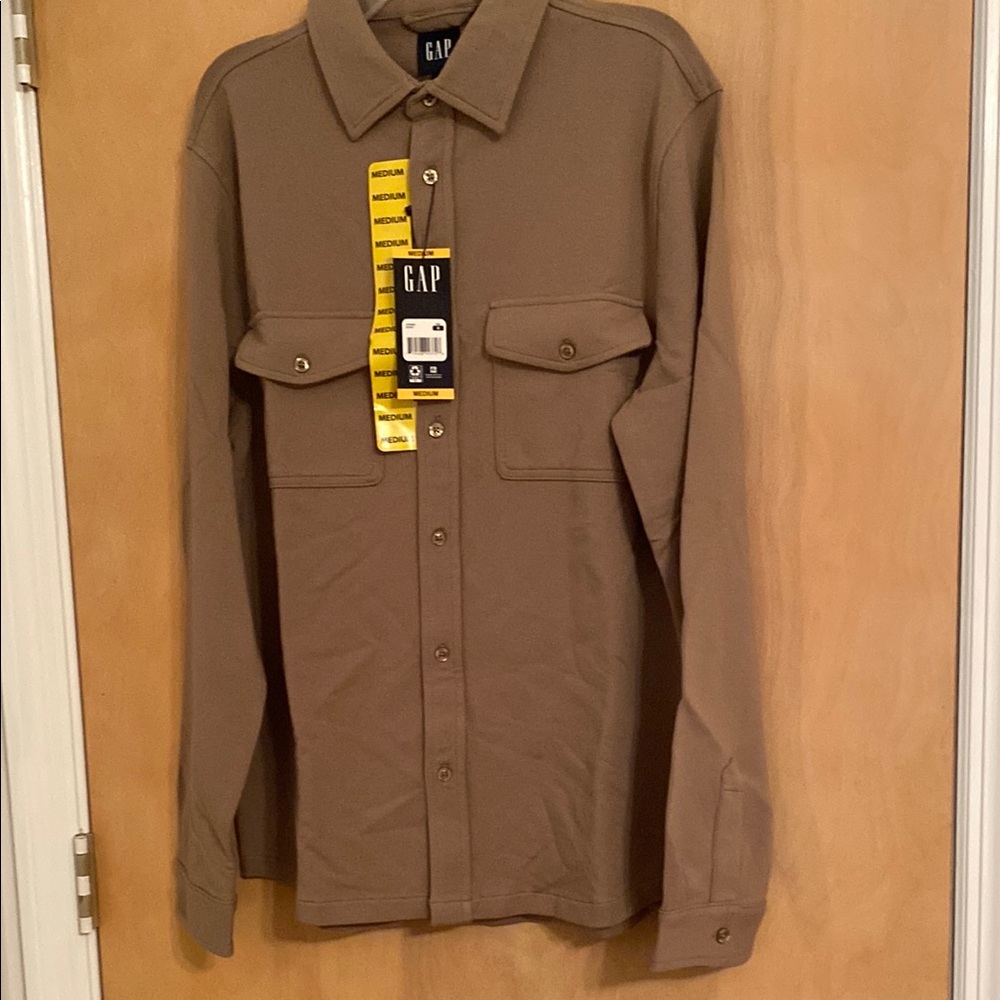 GAP Men’s Brown Knit Button down Shirt, NWT, size Medium